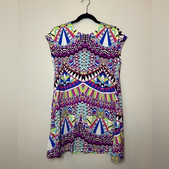 Uncle Frank Dresses & Skirts - Uncle Frank Geometric Print Shift Dress Size S